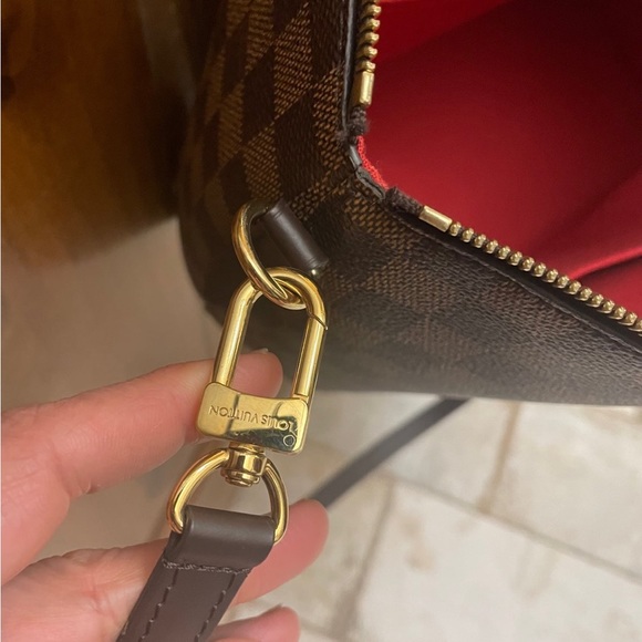 Louis Vuitton Siena MM. - Picture 5 of 14